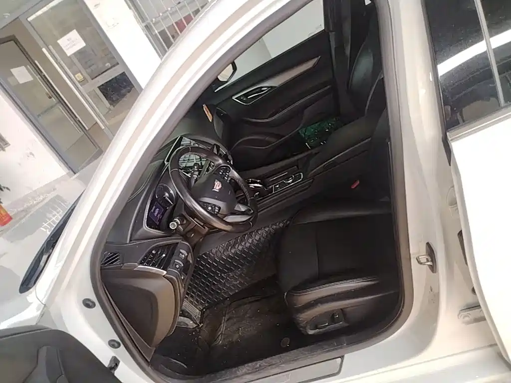 Cadillac CT5 — миниатюра 15
