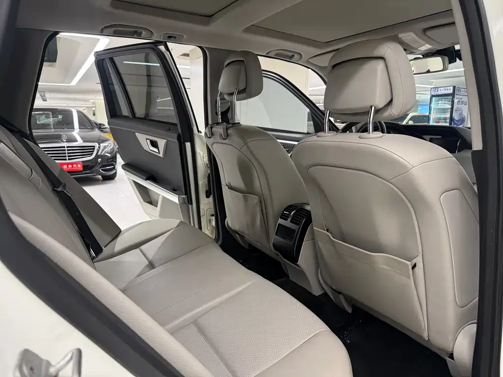 Mercedes-Benz GLK-Class — миниатюра 14