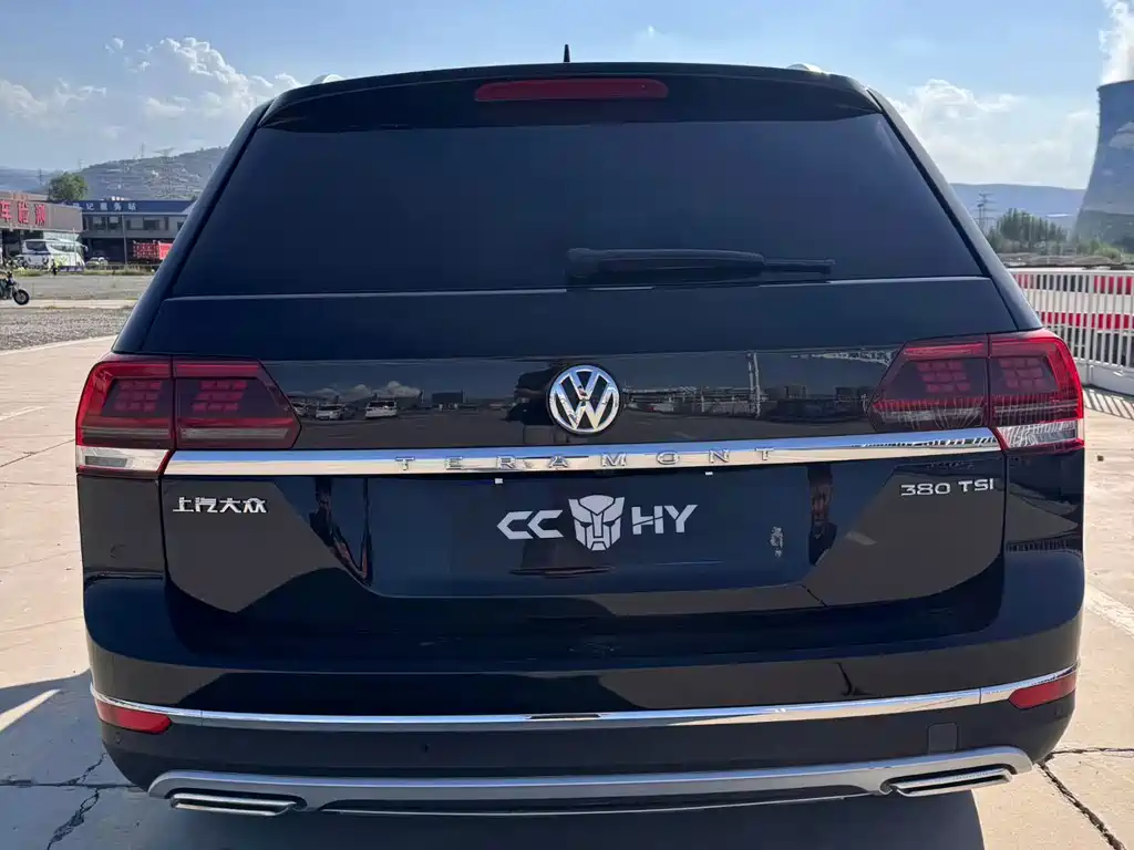 Volkswagen Teramont — миниатюра 5