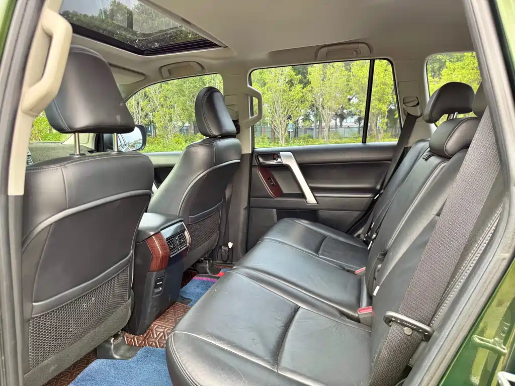 Toyota Prado — миниатюра 6