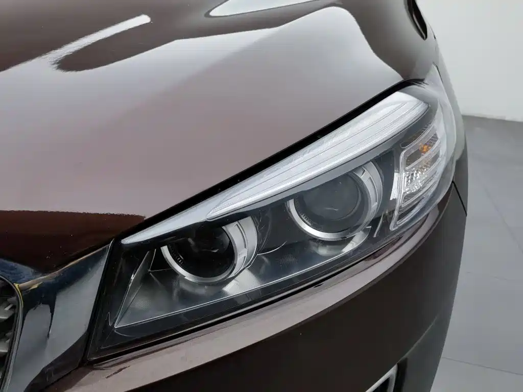 Kia Sorento — миниатюра 7