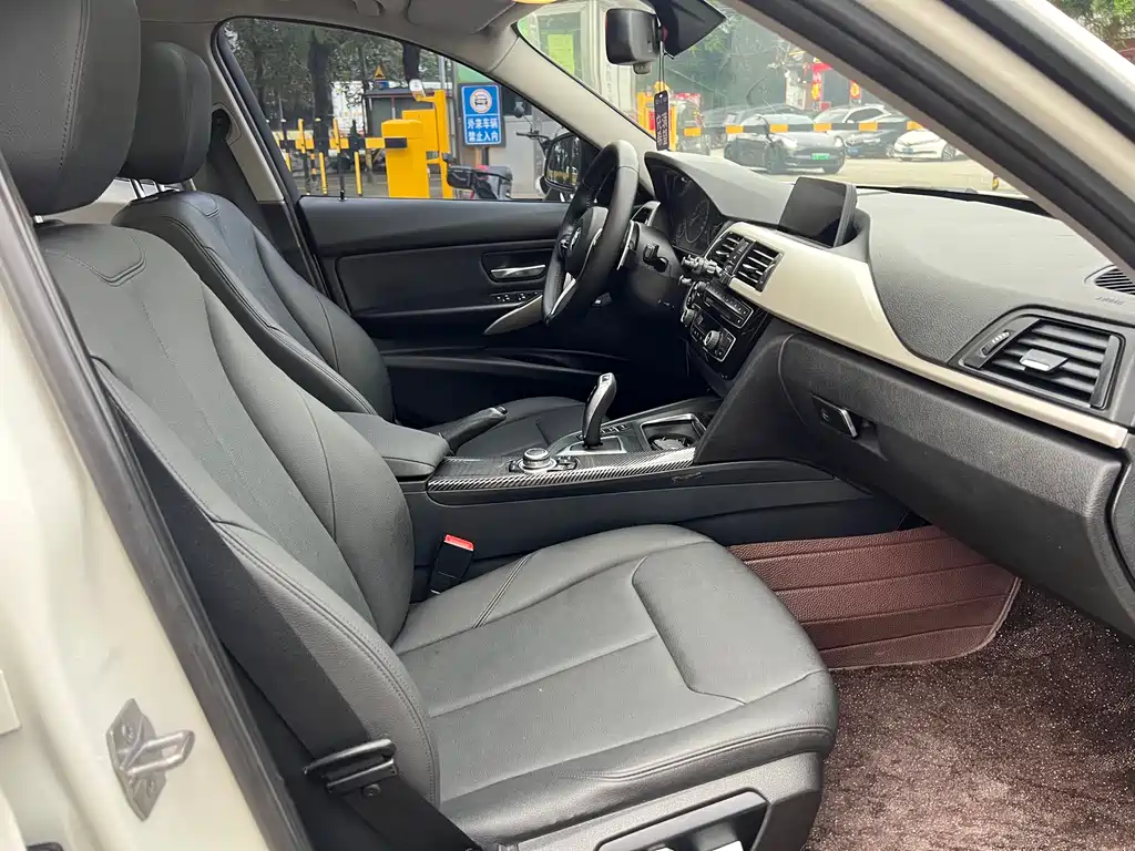 BMW 3 Series 3 2016 320i Fashion