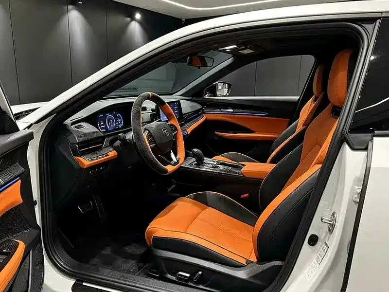 Changan UNI-V — миниатюра 4