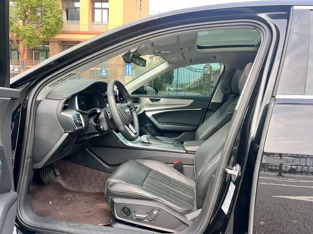 Audi A6L — миниатюра 6