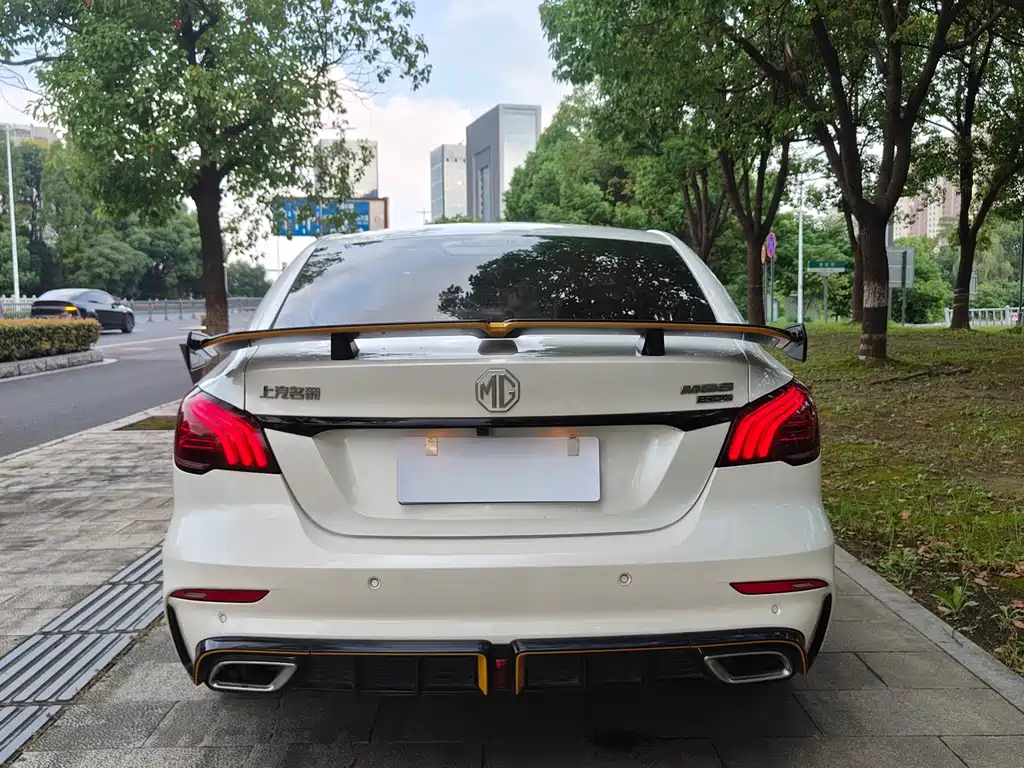 MG MG6 — миниатюра 5