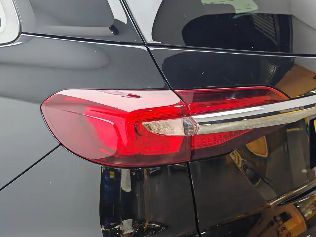 Buick Enclave — миниатюра 7