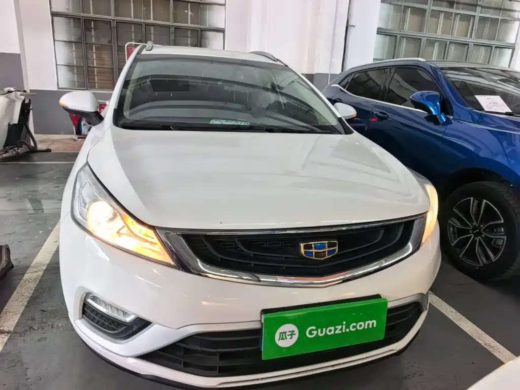 Geely Emgrand GS — миниатюра 3