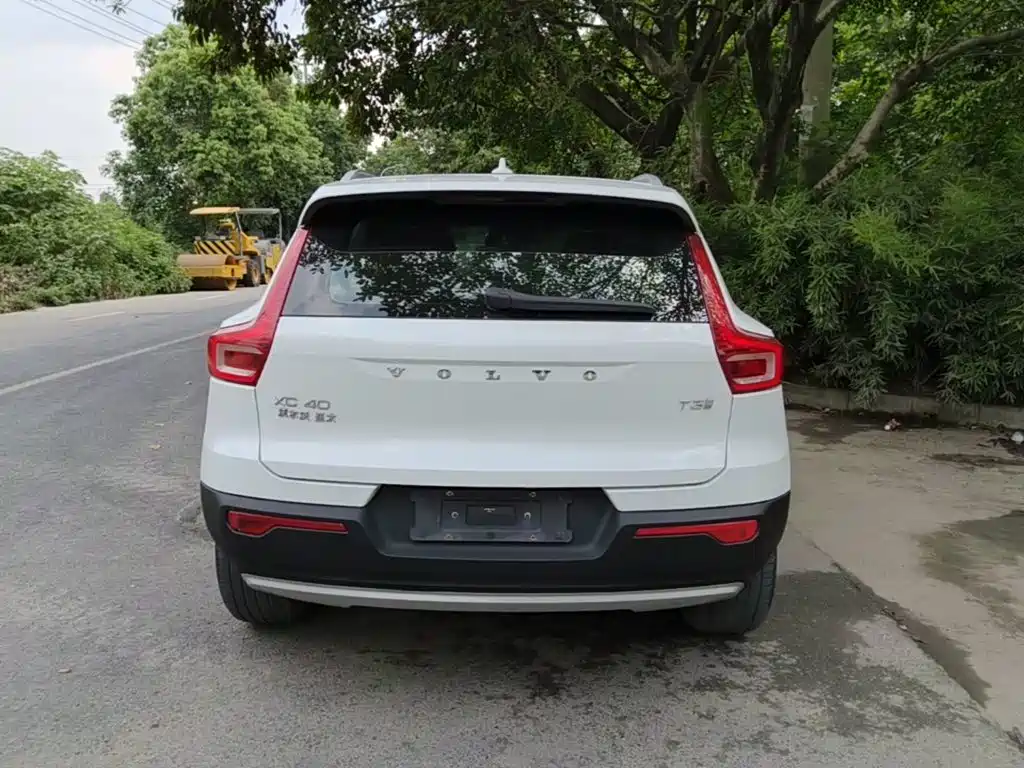Volvo XC40 — миниатюра 6