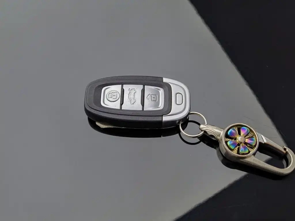 Hongqi Hongqi E-QM5 — миниатюра 19