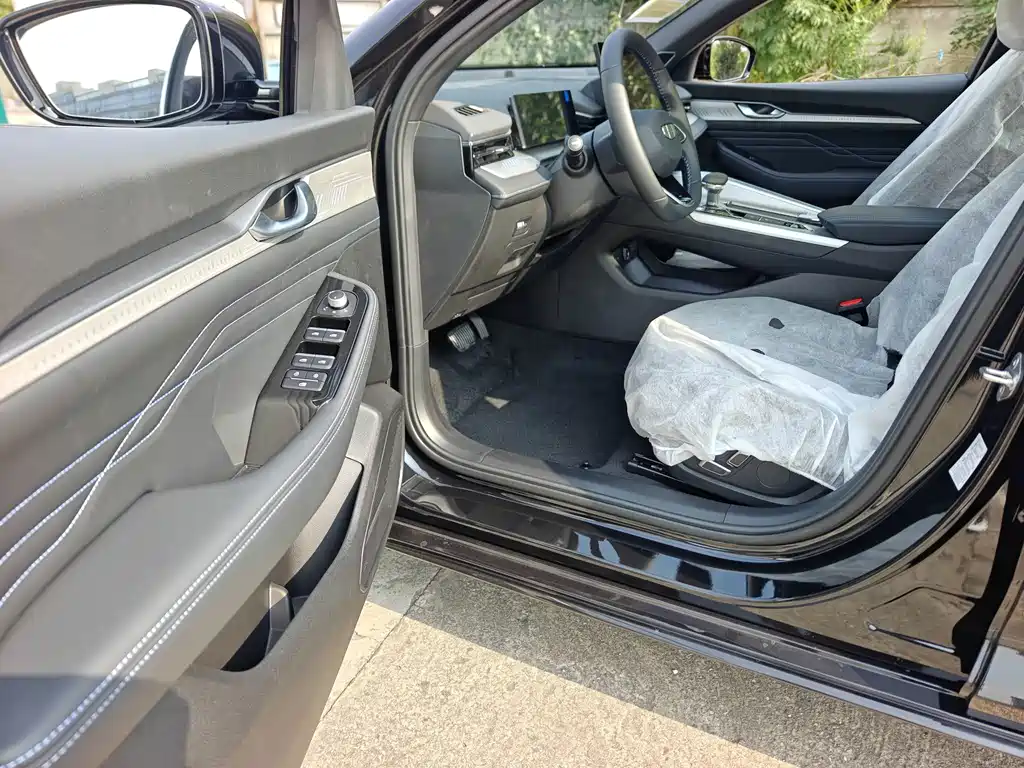 Geely Xingrui — миниатюра 17