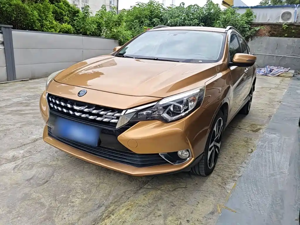 Venucia T90 — миниатюра 2