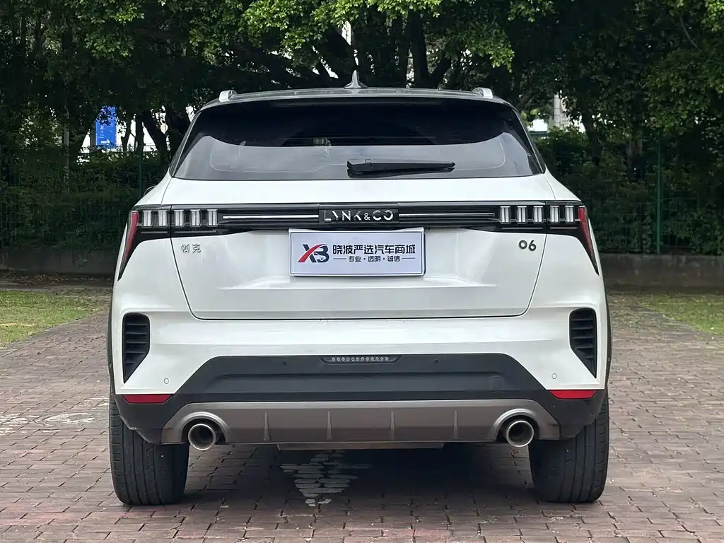 Lynk & Co 06 — миниатюра 13