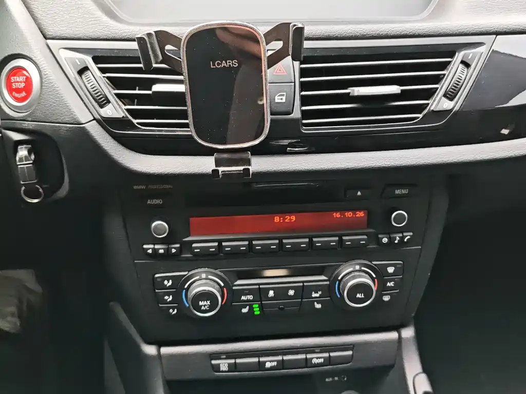 BMW X1 — миниатюра 15