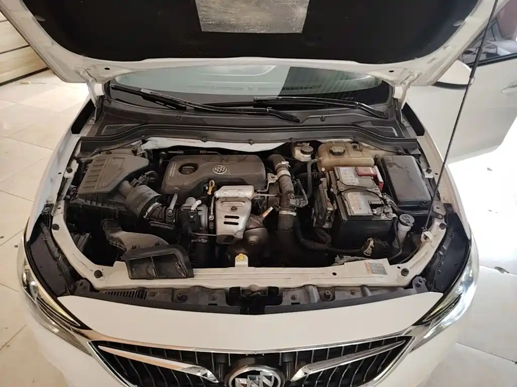 Buick Excelle — миниатюра 20