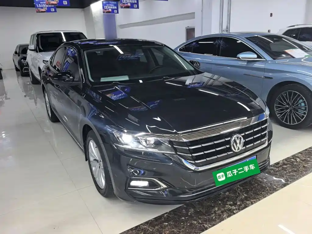 Volkswagen Passat — миниатюра 4