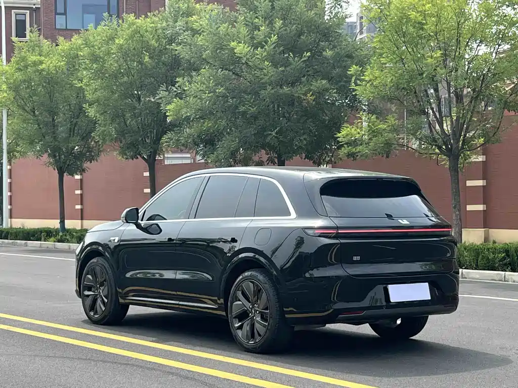 Li Auto L6 2024 Pro