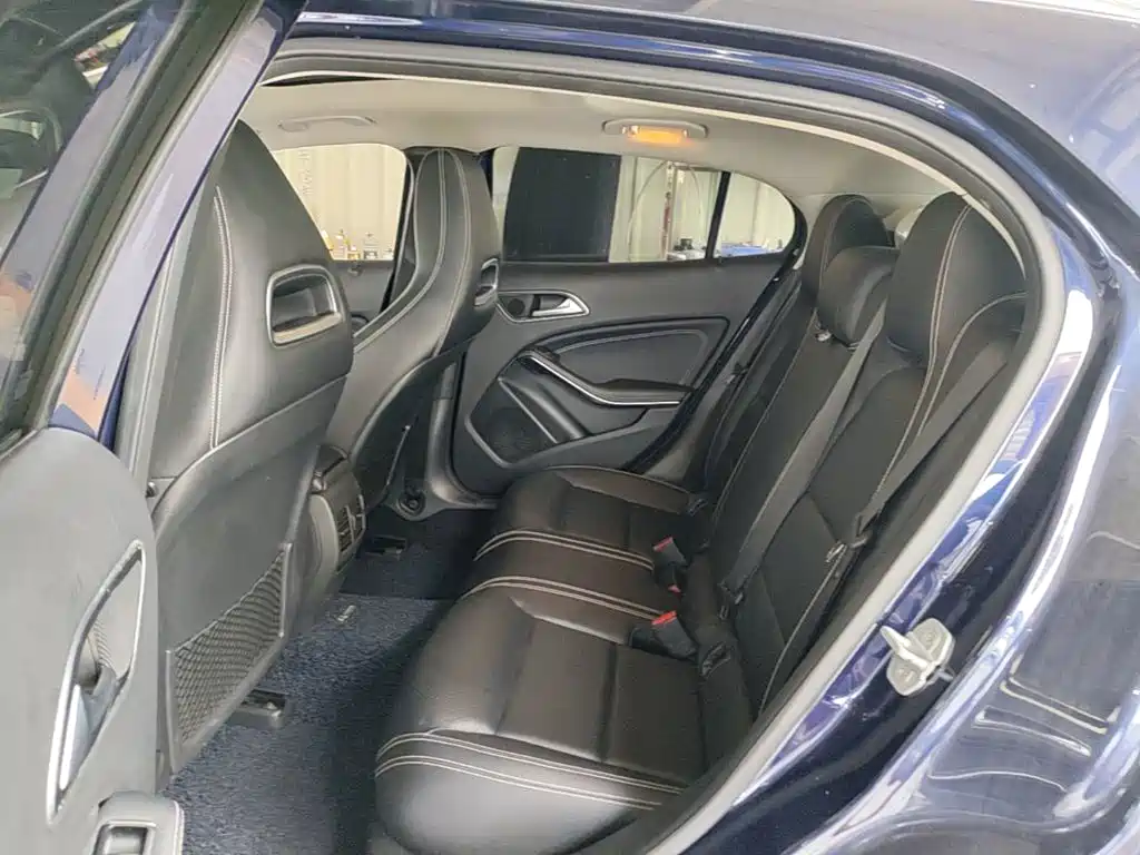Mercedes-Benz GLA — миниатюра 17