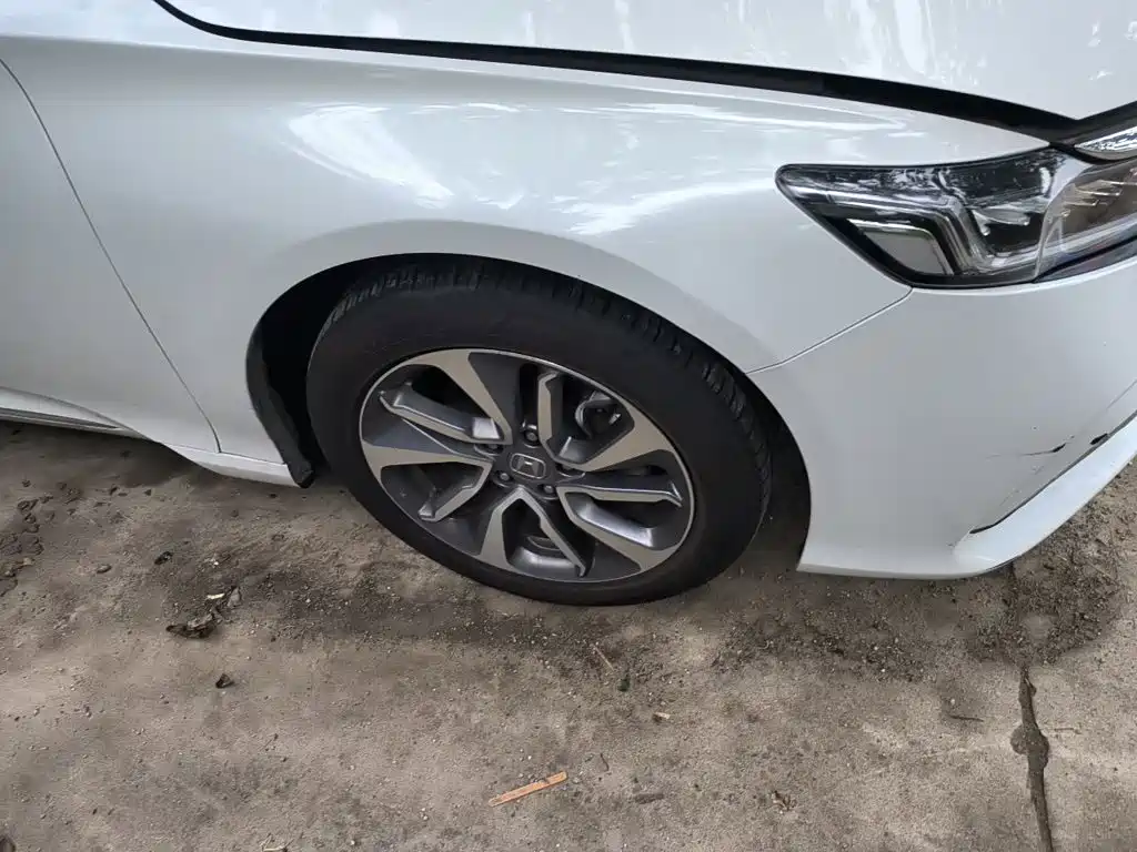 Honda Inspire — миниатюра 8