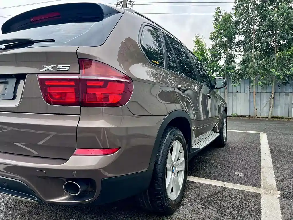 BMW X5 (Import) — миниатюра 8