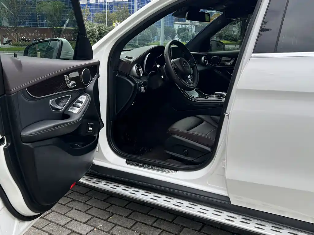 Mercedes-Benz GLC — миниатюра 4