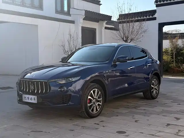 maserati levante