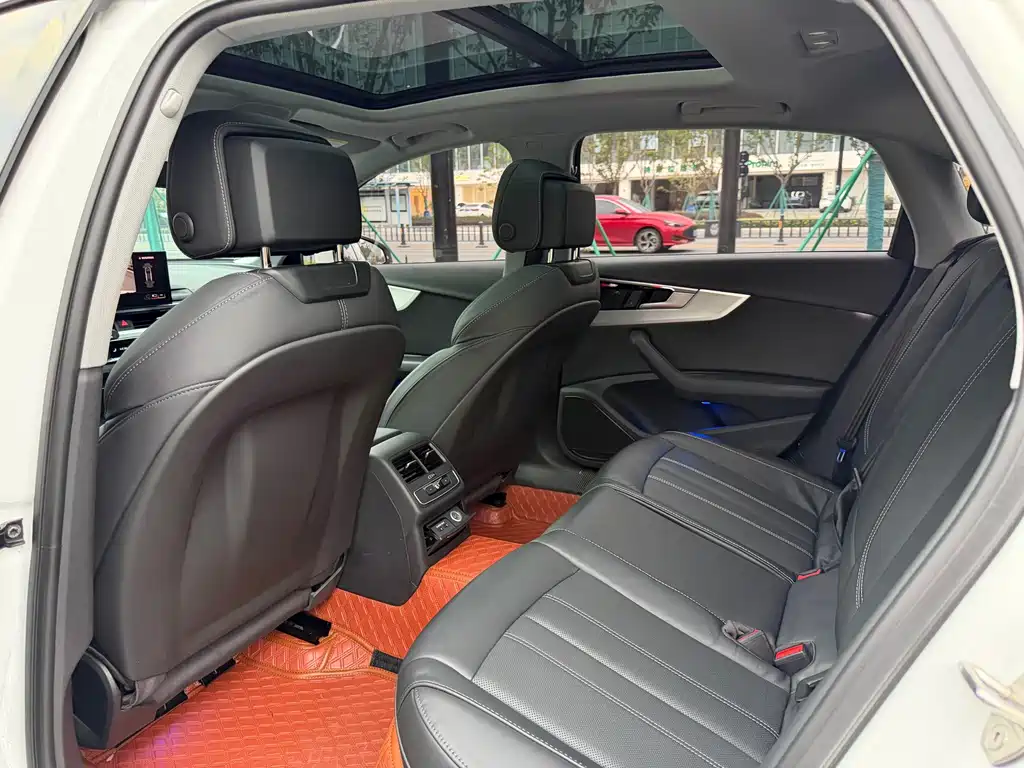 Audi A4L — миниатюра 12
