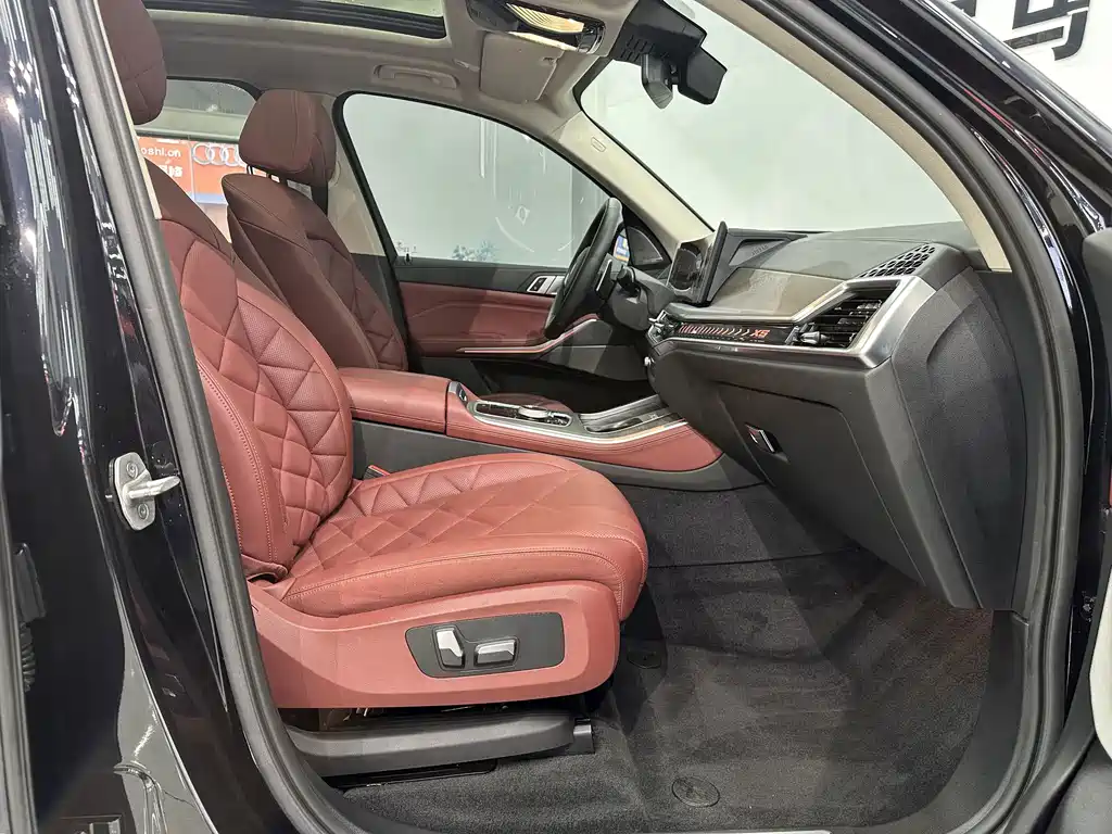 BMW X5 — миниатюра 16