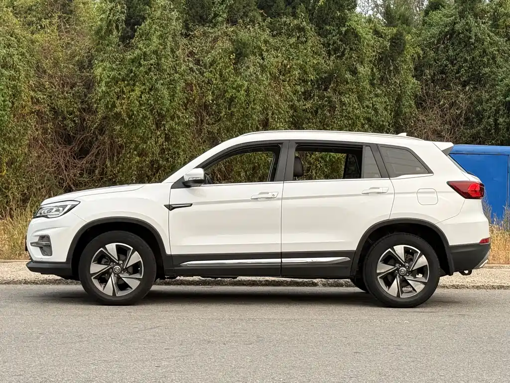 Changan CS75 — миниатюра 3
