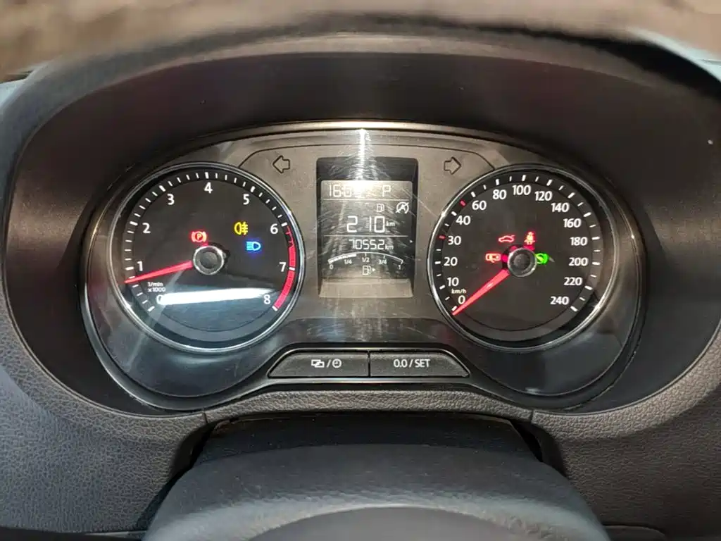 Volkswagen Polo — миниатюра 12