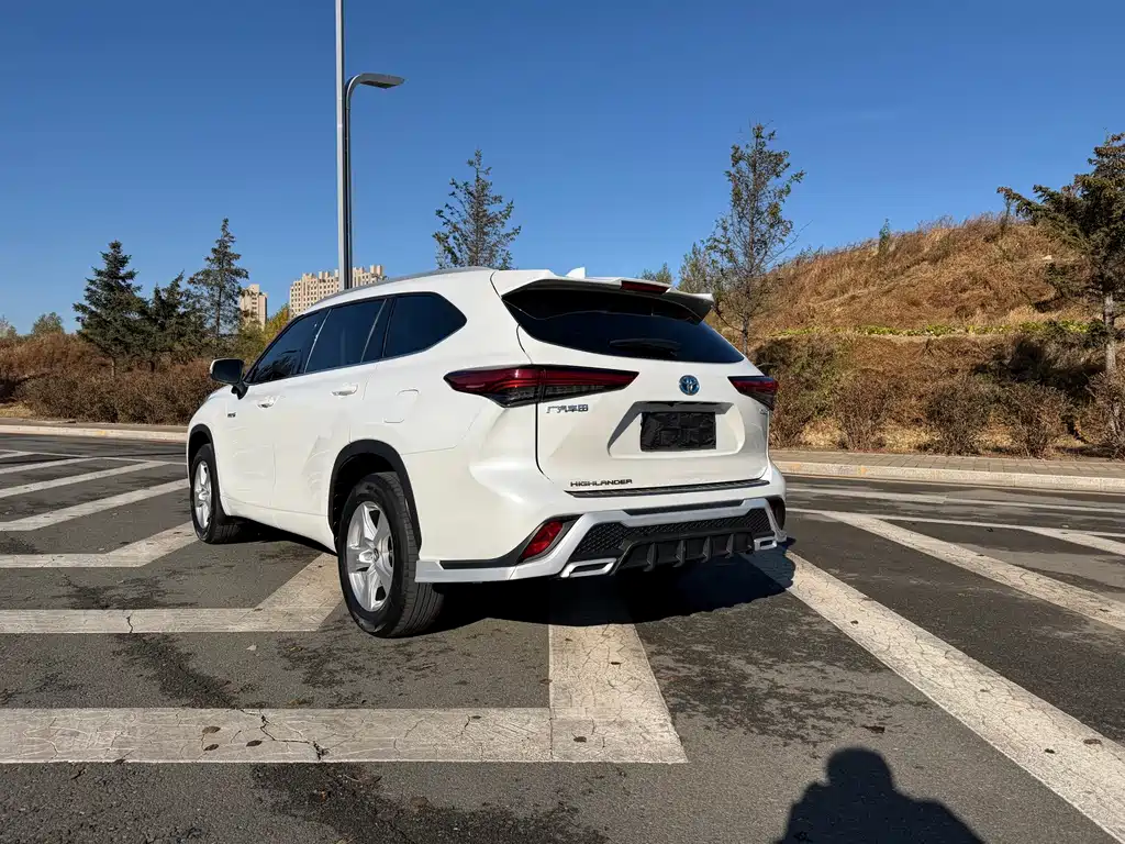 Toyota Highlander — миниатюра 4