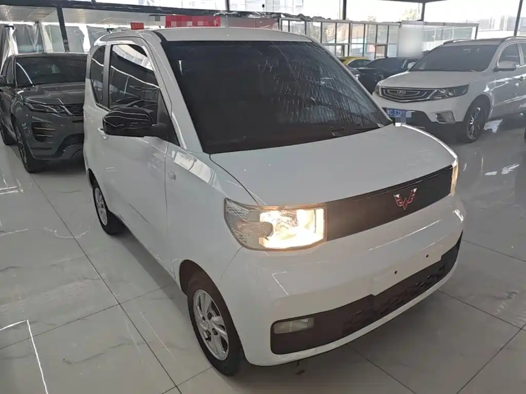 Wuling MINIEV — миниатюра 4