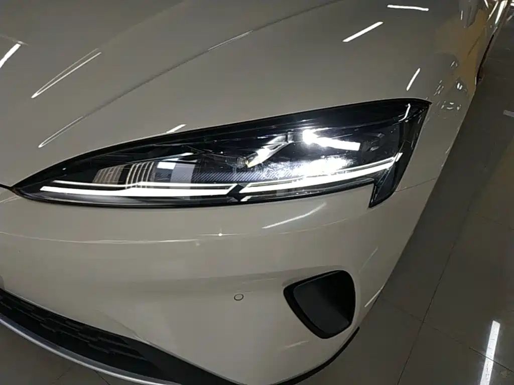BYD Seal 07 DM-i — миниатюра 24