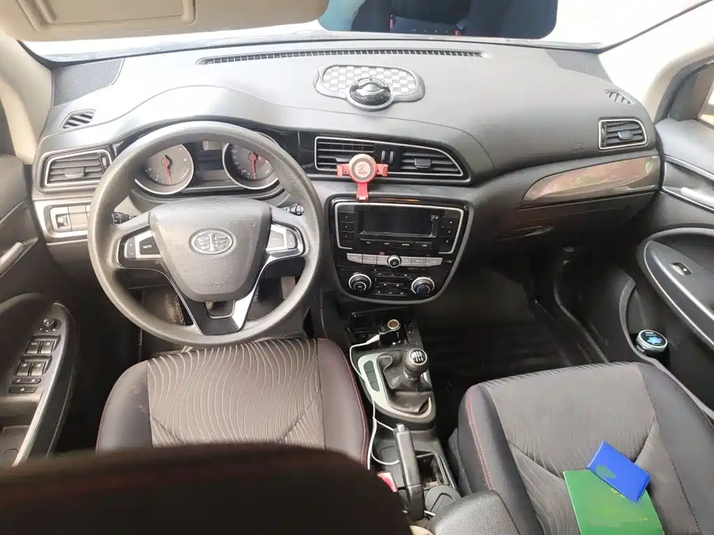 FAW Junpai D60 — миниатюра 5