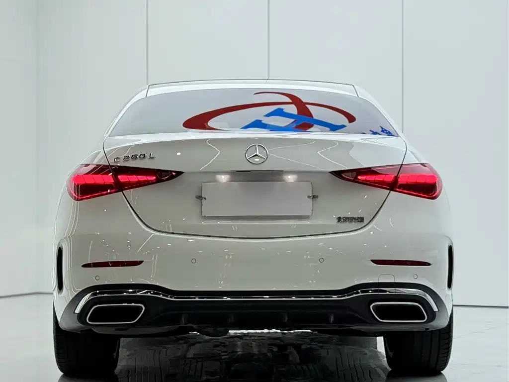 Mercedes-Benz C-Class — миниатюра 15