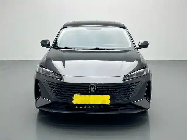 Changan Yida — миниатюра 2
