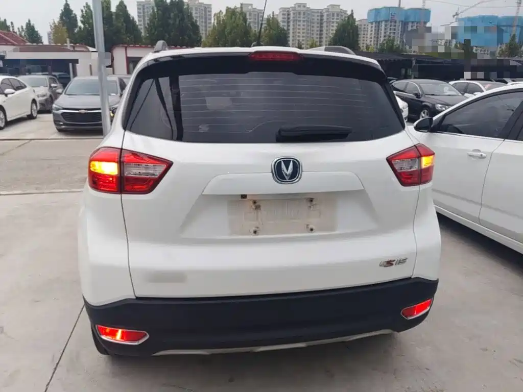 Changan CS15 — миниатюра 6