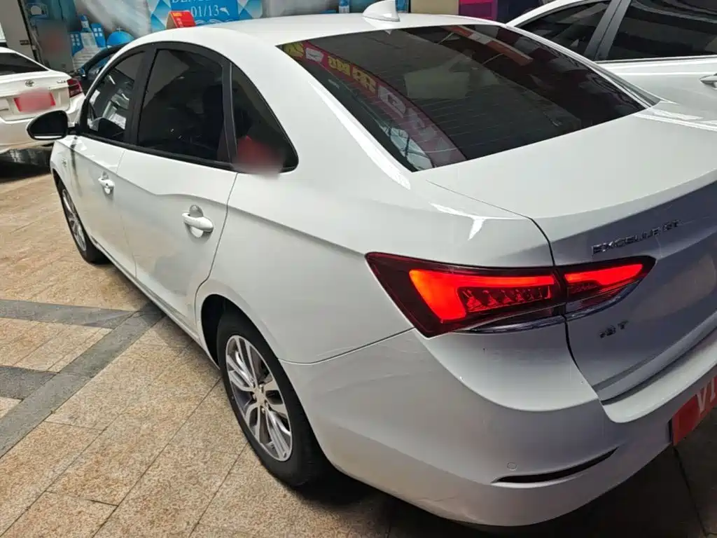 Buick Excelle 2019 18T AT Elite VI