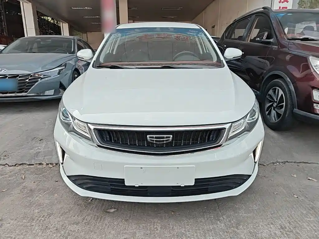 Geely Emgrand GL — миниатюра 3