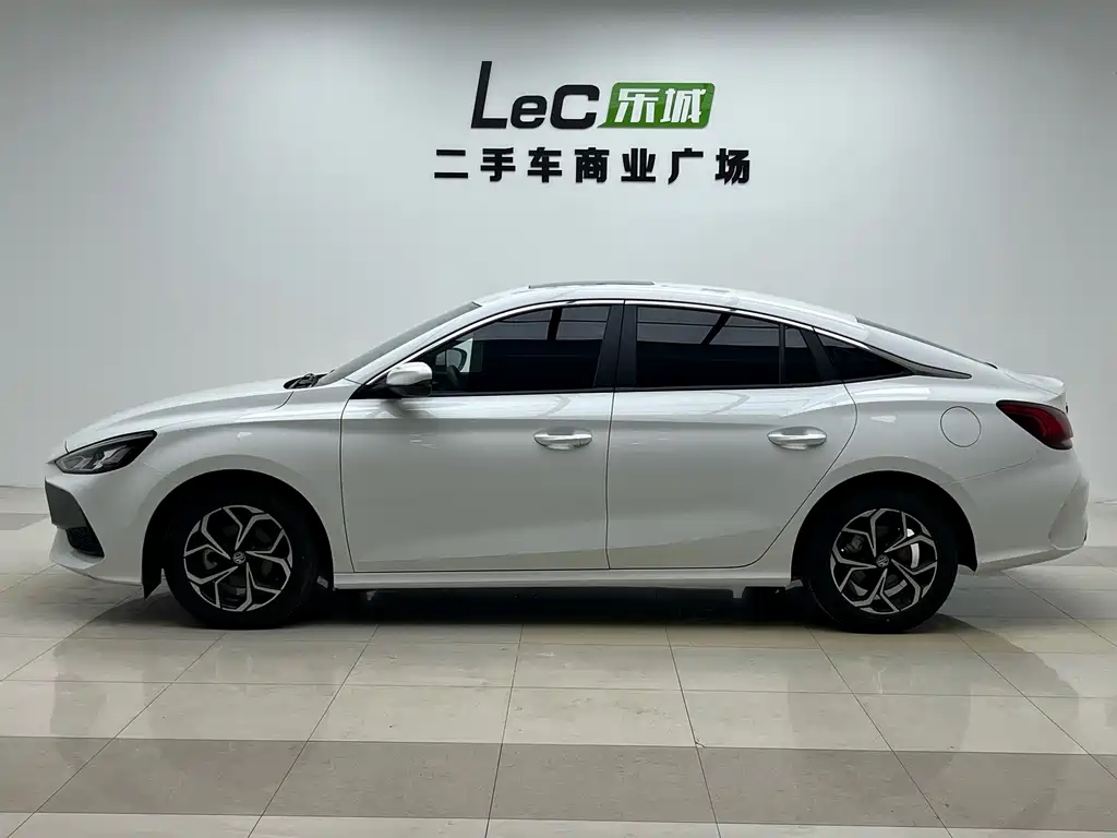 MG MG5 — миниатюра 7