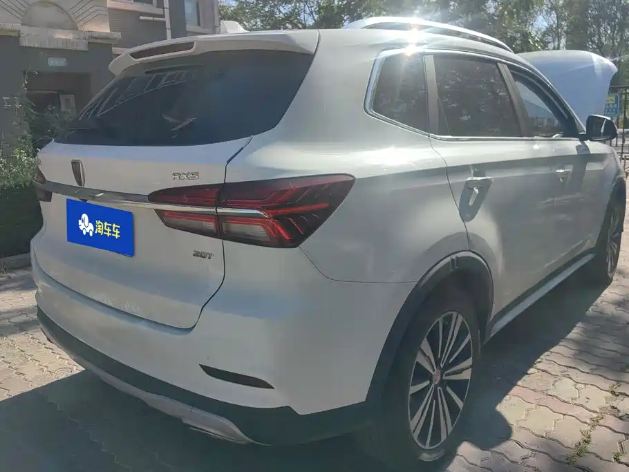Roewe RX5 — миниатюра 3