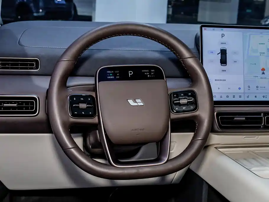 Li Auto Li MEGA — миниатюра 26