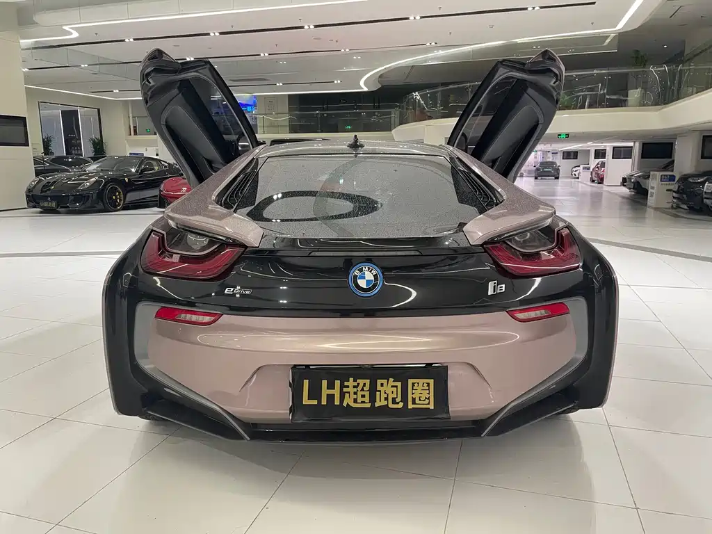 BMW i8 — миниатюра 12