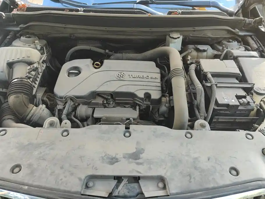 Buick Envision Plus — миниатюра 10