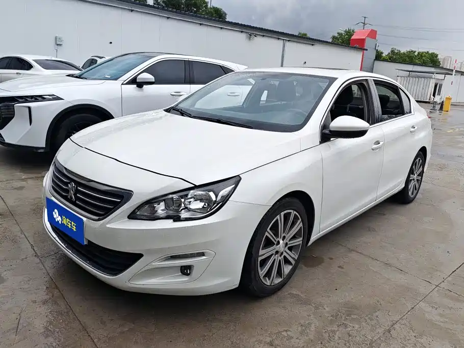 Peugeot 408