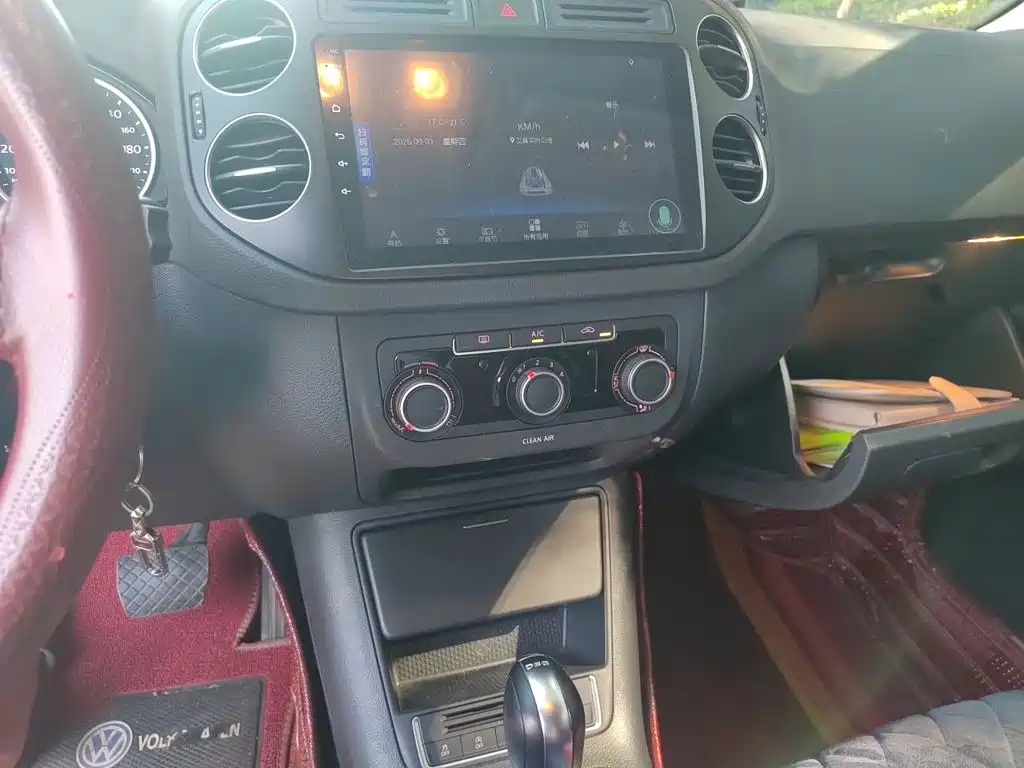 Volkswagen Tiguan — миниатюра 9