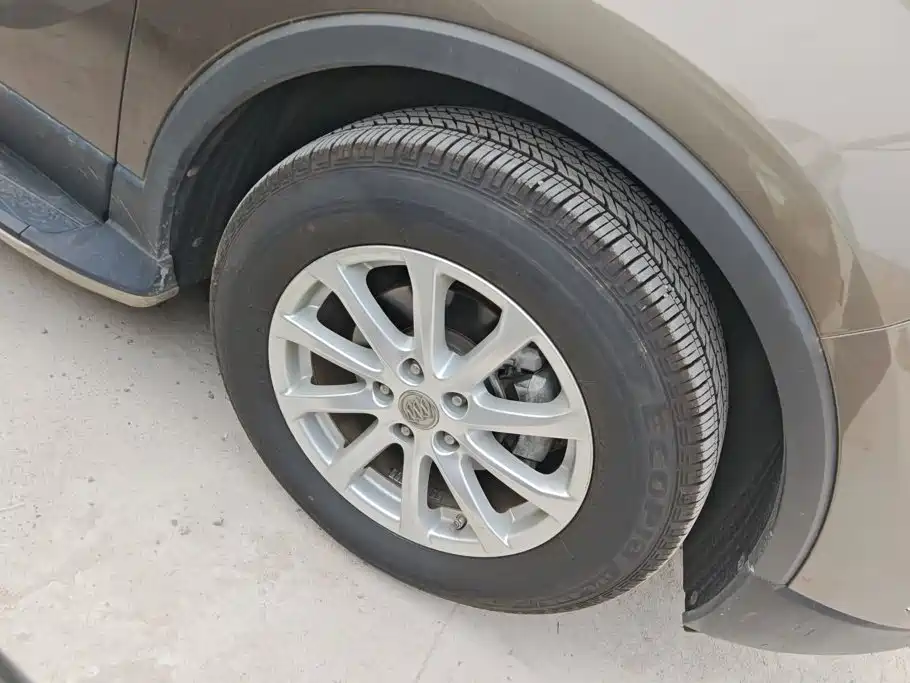 Buick Envision Plus — миниатюра 6