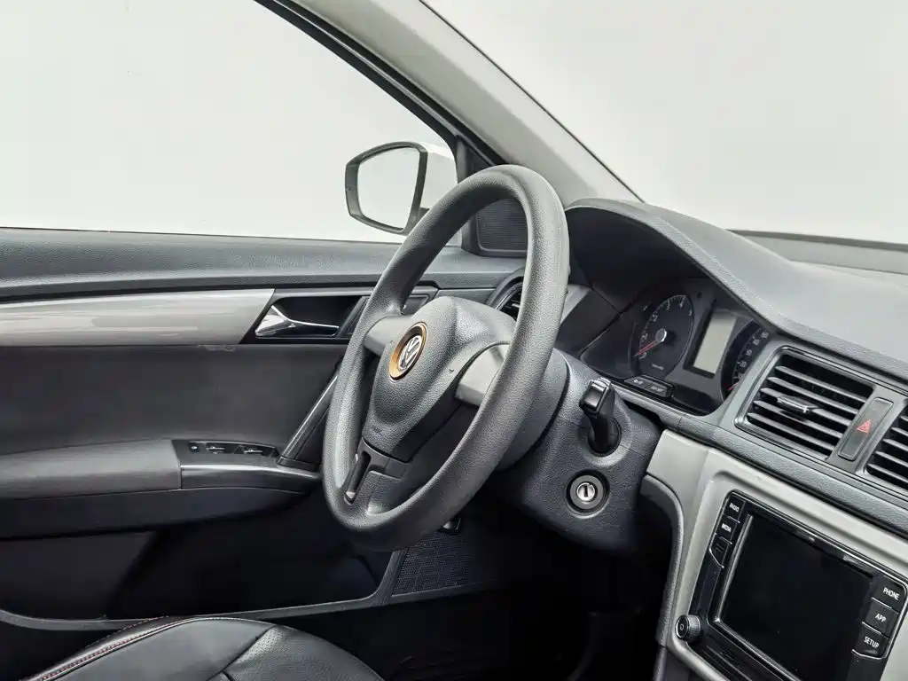 Volkswagen Lavida — миниатюра 22