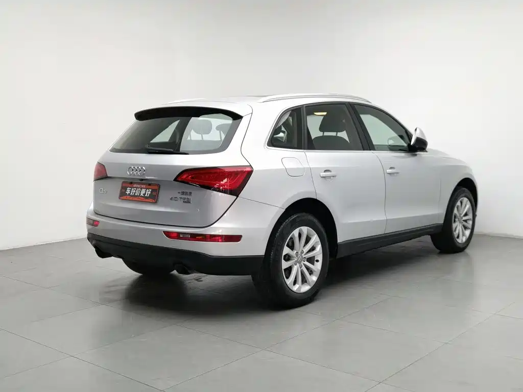 Audi Q5 — миниатюра 2