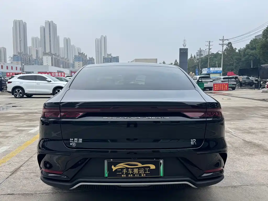 BYD Han — миниатюра 8
