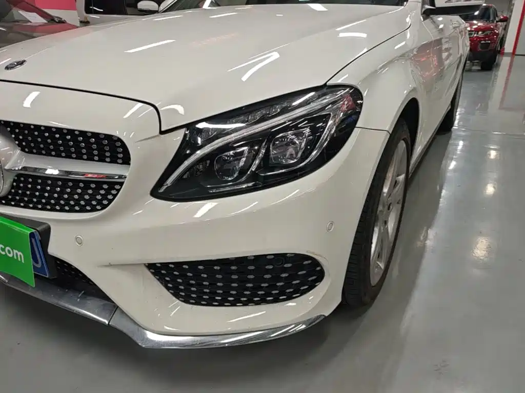 Mercedes-Benz C-Class — миниатюра 24